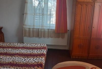 Casă individuală cu 2 camere cu Canalizare în Central - 9