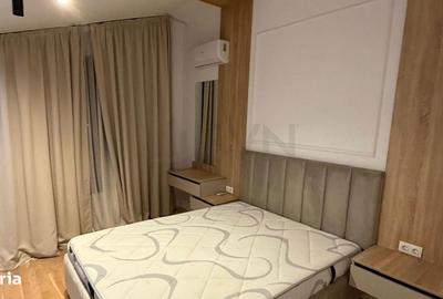 Casă cu 5 camere cu Teren 250 Mp în Central