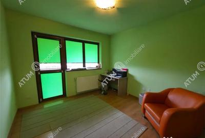 Apartament cu 3 camere decomandat, mobilat în Sud - 2
