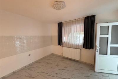 Casă individuală cu 7 camere cu Canalizare în Dobroești - 30