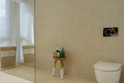 Casă cu 4 camere cu Canalizare în Central - 11