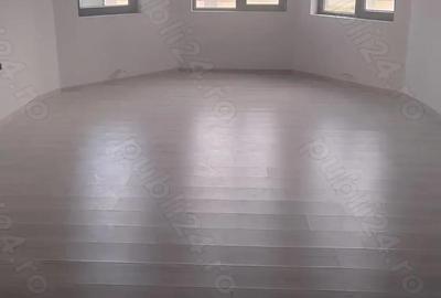 Casa mare in localitatea Lumina cu patru camere ?i 300 mp teren - 11