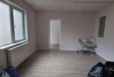 Vand casa situata in Pitesti, zona centrala - 2