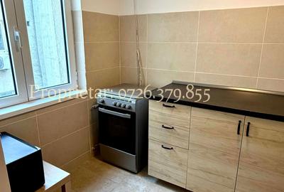 Apartament cu 3 camere decomandat în Obor - 2