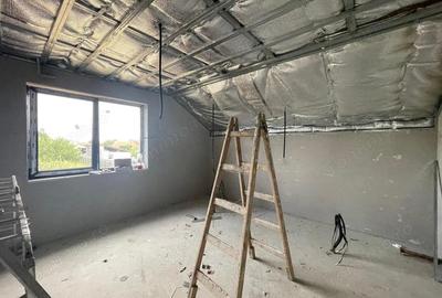 Casă cu 3 camere cu Teren 340 Mp în Urseni - 11