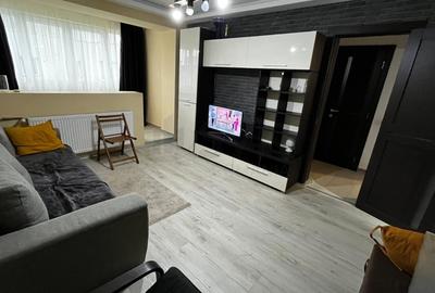 Apartament cu 2 camere semidecomandat, mobilat în Colentina