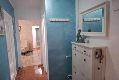 Apartament cu 3 camere semidecomandat în Central - 17