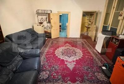 Apartament cu 3 camere semidecomandat în Central - 7