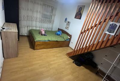 Apartament cu 3 camere decomandat, mobilat în Decebal - 9