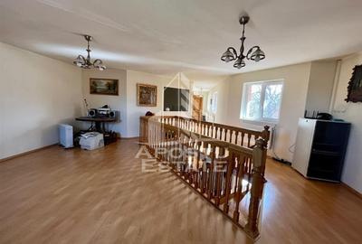 Vila individuala cu 5 camere zona Ronat - 12