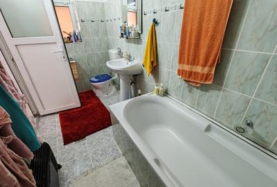 Casă cu 3 camere cu Canalizare în Central - 17
