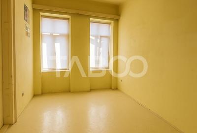 Apartament de vanzare 75 mpu 3 camere etaj 1 Centrul Istoric din Sibiu - 2