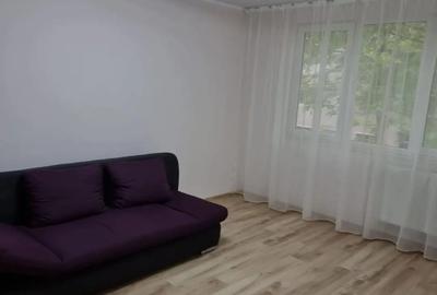 Inchiriez apartament - 2