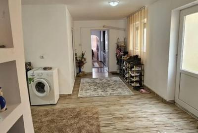 Casă cu 4 camere cu Teren 272 Mp în Central - 11