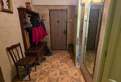 Apartament cu 3 camere decomandat în Titan - 15