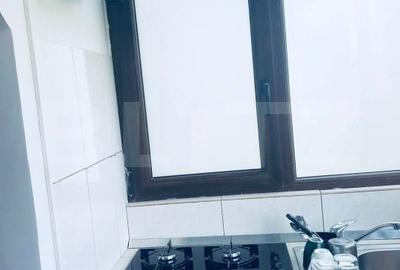 Apartament cu 3 camere, mobilat în Rovine - 11