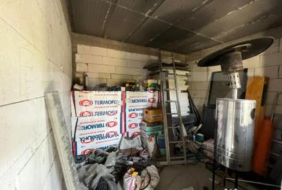 Casă cu 2 camere cu Teren 300 Mp în Central - 10