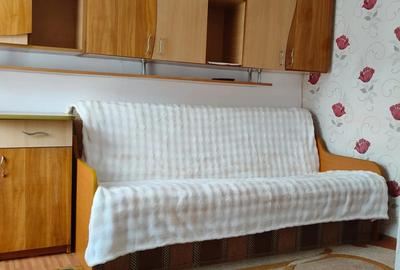 Inchiriez apartament 2 camere - 2