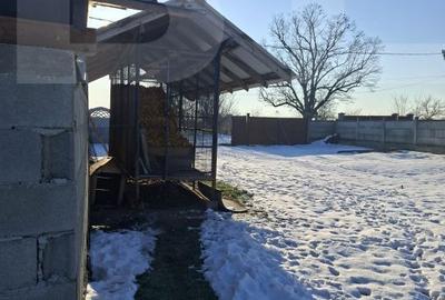 Casă cu 4 camere cu Teren 3404 Mp în Central - 12