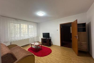 Apartament cu 3 camere semidecomandat, mobilat în Luncă - 2