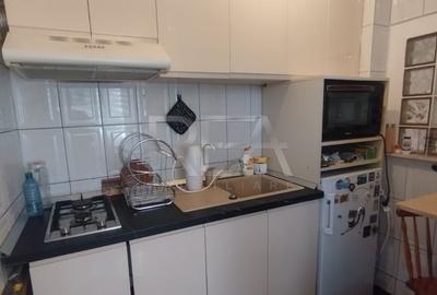 Garsonieră decomandată, mobilată în Titan - 8