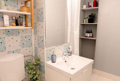 Apartament cu 3 camere decomandat în 9 Mai - 13