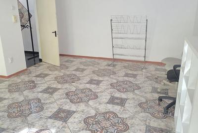 Garsonieră decomandată în Basarab - 2