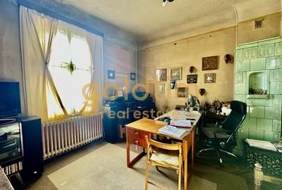 Casă individuală cu 10 camere cu Canalizare în Gara de Nord - 12