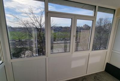 Apartament cu 3 camere decomandat în Giurgiului - 3