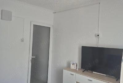Apartament cu 3 camere decomandat în Central - 8