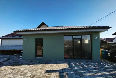 Casă cu 5 camere cu Teren 2000 Mp în Volovăț - 15