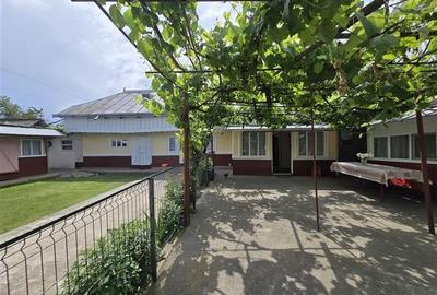 Casă individuală cu 6 camere cu Canalizare în Bahna - 17