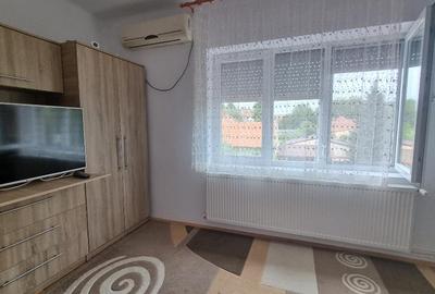 Casa solida parter si etaj zona semicentrala cu acces auto 159000 Euro - 9