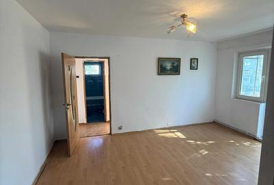 Apartament cu 2 camere semidecomandat în Canta - 3