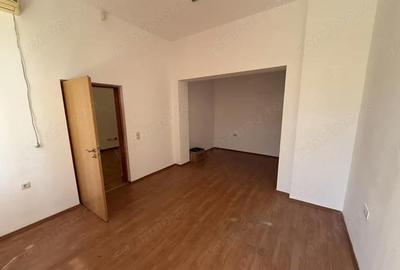 Apartament cu 3 camere decomandat în Domenii - 1