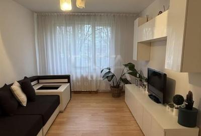 Apartament cu 3 camere decomandat, mobilat în Titan - 1