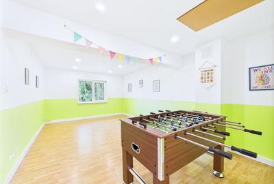 Domnesti Vanzare casa P+M, 7 camere, 4 dormitoare, 4 bai, garaj 3 autoturisme - 15
