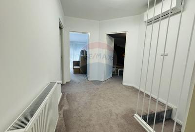 Casa / Vila 5 camere,piscina Cart.Orizont 2 zona Metropolitana Oradea - 20