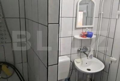 Casă cu 2 camere cu Teren 2500 Mp în Central - 2