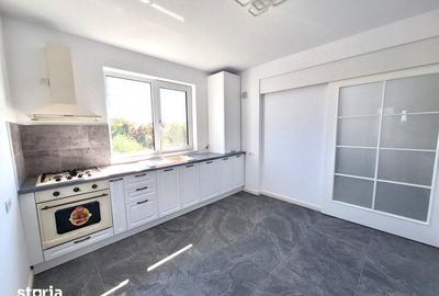 Casă cu 3 camere cu Teren 500 Mp în Căteasca - 10