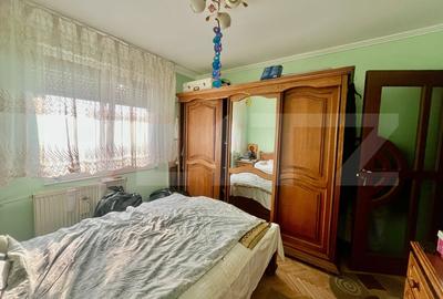 Apartament spatios cu 3 camere, 66 mp utili, etaj intermediar - 3