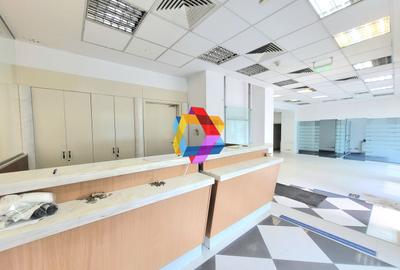 Spațiu comercial, de 201 mp, în Ultracentral - 5