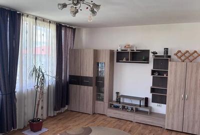 Apartament cu 2 camere decomandat în Florești - 1