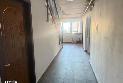 Apartament cu 2 camere semidecomandat în Micro 9 - 4