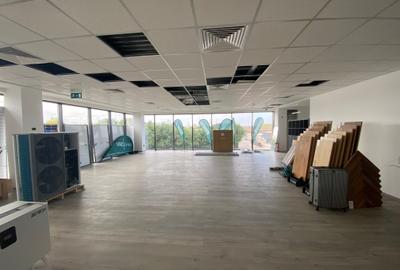 Spatiu comercial de lux 300 mp, Giroc - 10