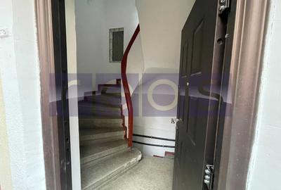 Casă individuală cu 6 camere cu Teren 300 Mp în Vitan - 12