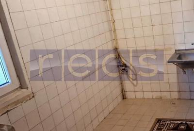Apartament cu 3 camere decomandat în Titulescu - 4
