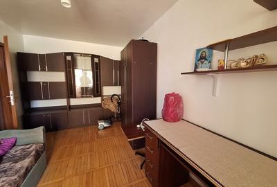 Apartament cu 3 camere decomandat, mobilat în Buziașului - 18