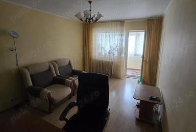 Apartament cu 3 camere decomandat în Central - 1