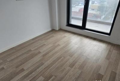 Apartament cu 3 camere semidecomandat în Viile Noi - 1